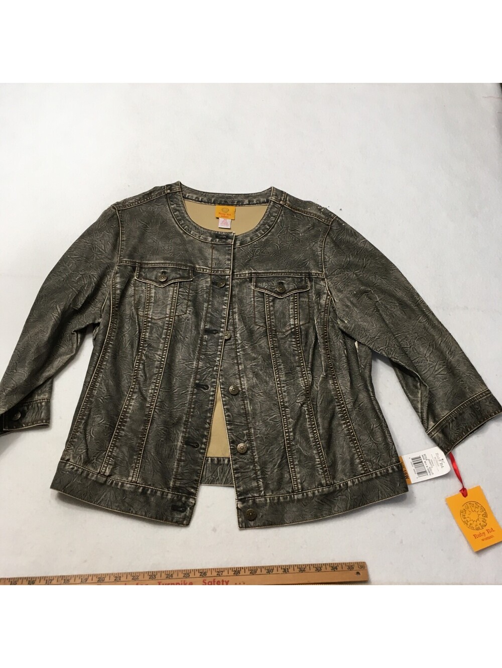ruby rd woman 16W Jacket SMALL gray distressed crackly